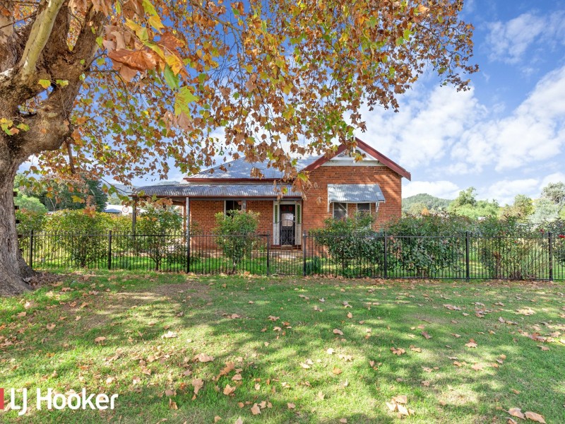 34 Gill Street, Moonbi NSW 2353