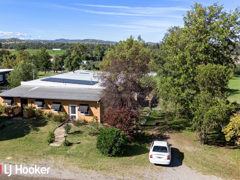 55-57 Barraba Street, Manilla NSW 2346