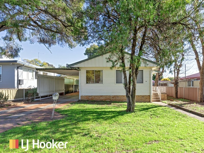 38 Holland Street, South Tamworth NSW 2340