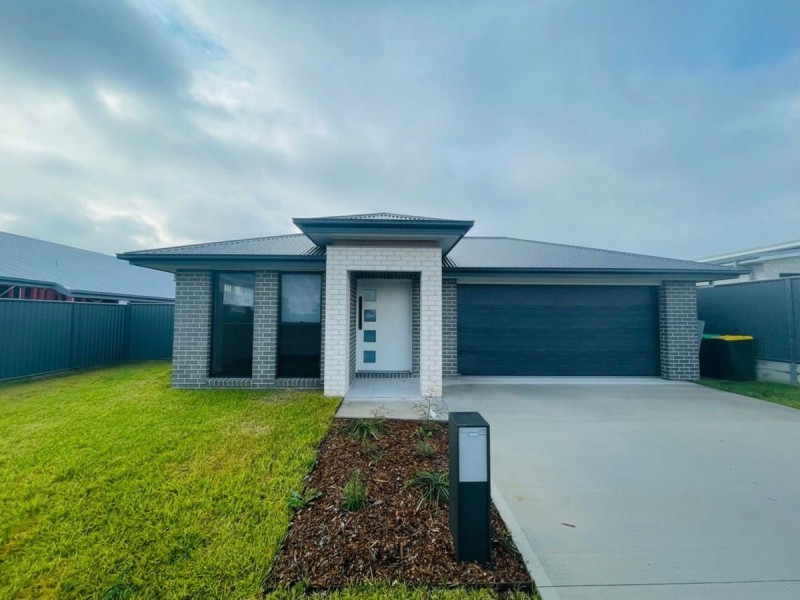 120 Marathon Street, Westdale NSW 2340