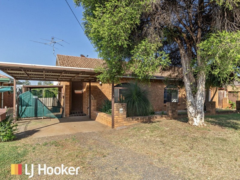 13 Queen Street, East Tamworth NSW 2340