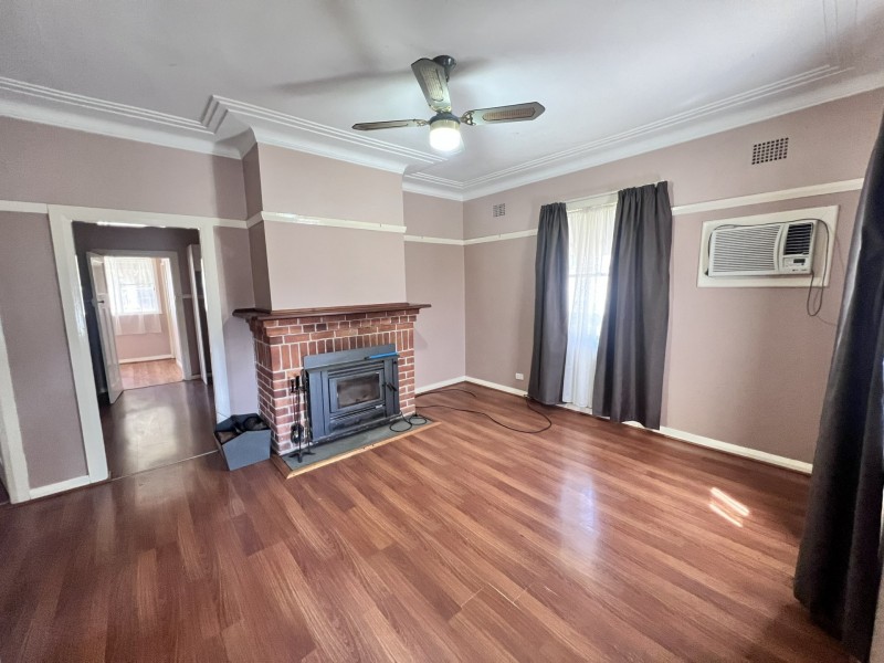 31 Vera Street, South Tamworth NSW 2340