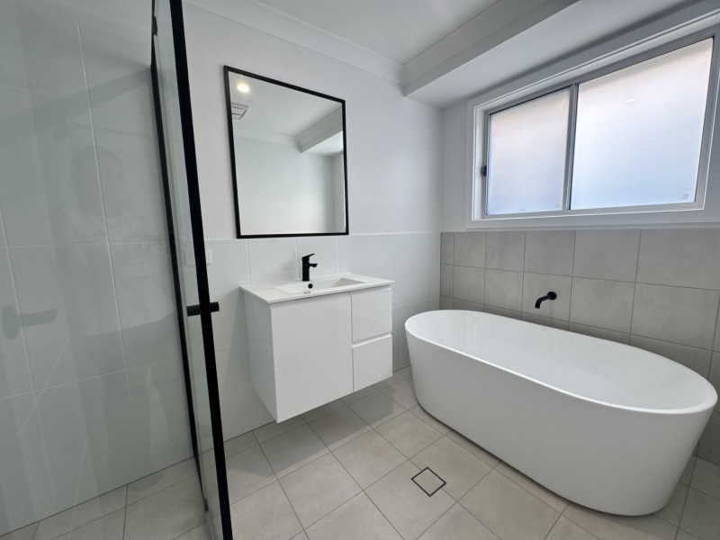 34 Explorers Way, Westdale NSW 2340