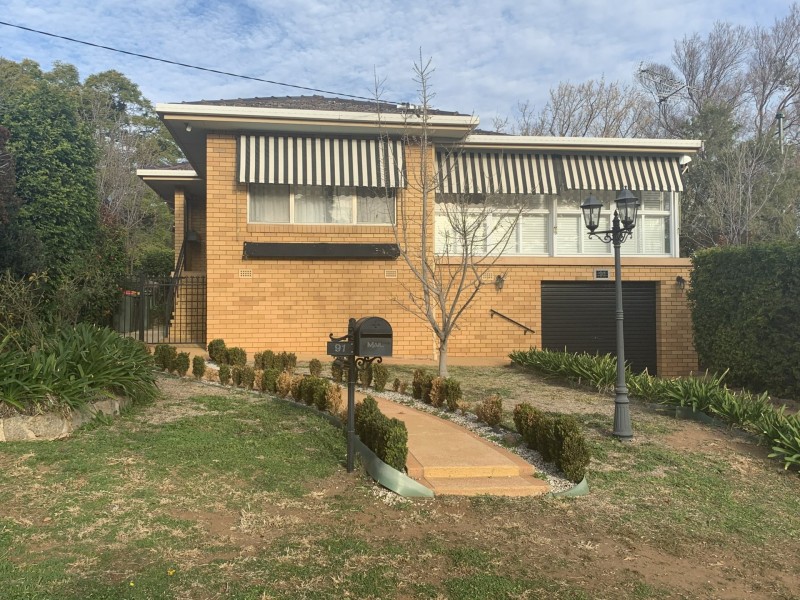 91 White Street, Tamworth NSW 2340
