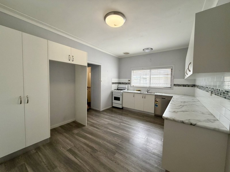 32 Robert Street, South Tamworth NSW 2340