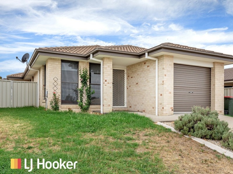 2 Bottlebrush Cove, Oxley Vale NSW 2340