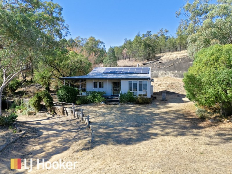 457 Moonbi Gap Road, Moore Creek NSW 2340