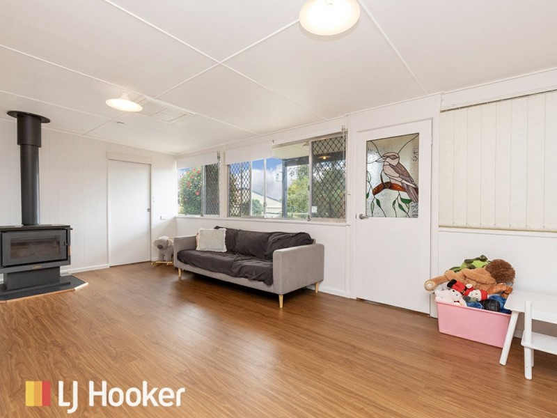 6 Central Avenue, South Tamworth NSW 2340