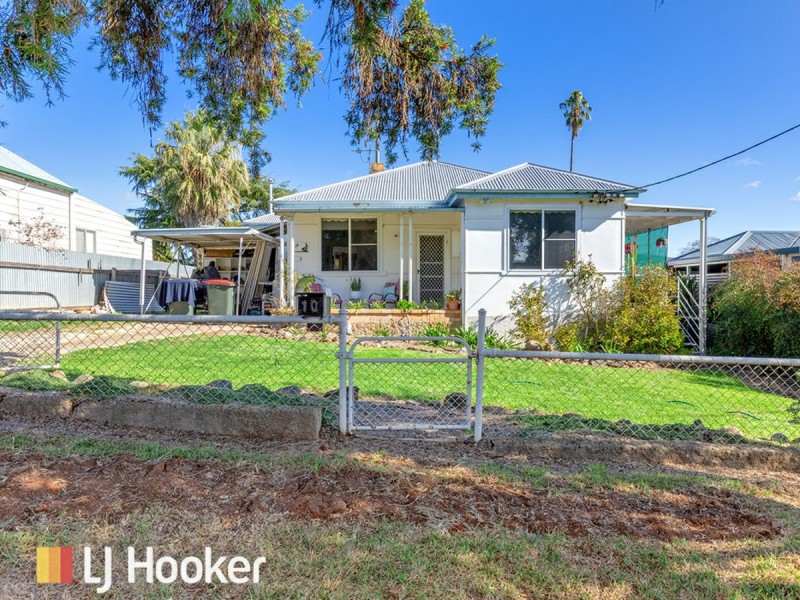 10 Kennedy Street, Manilla NSW 2346