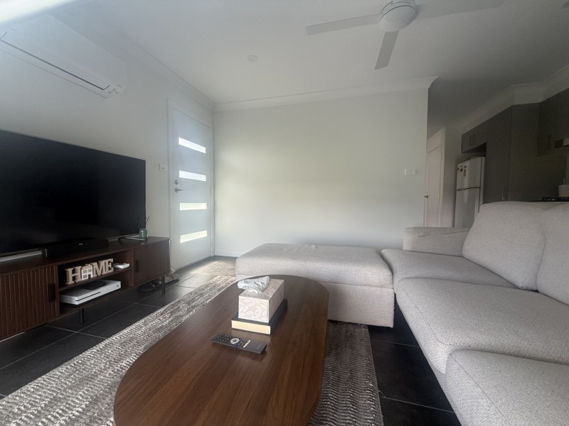 2/23 Cliffdale Place, Kootingal NSW 2352