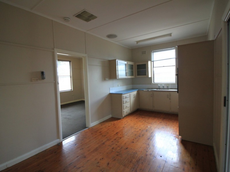 17 Bruce Street, Tamworth NSW 2340