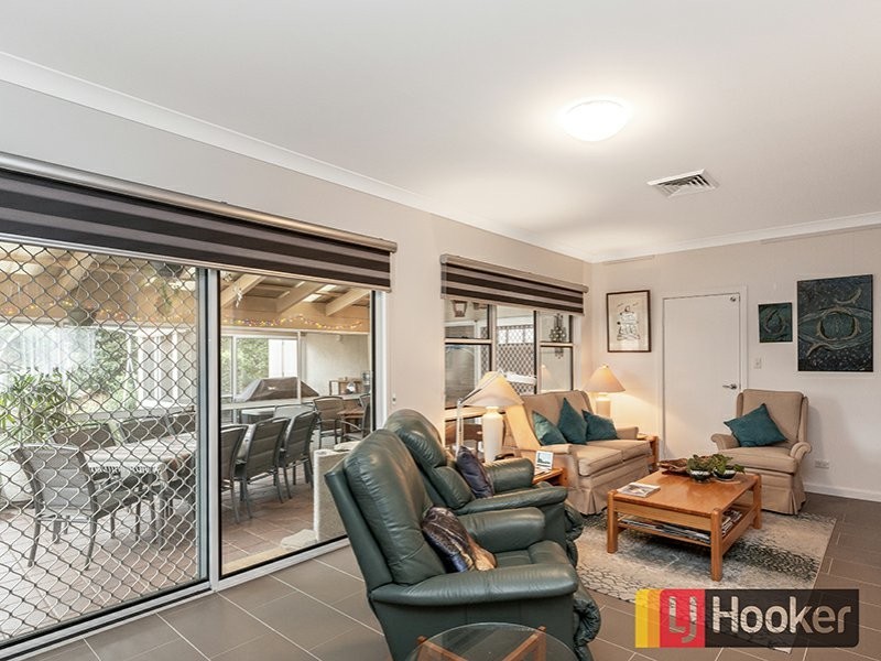 4 Overlanders Way, Tamworth NSW 2340