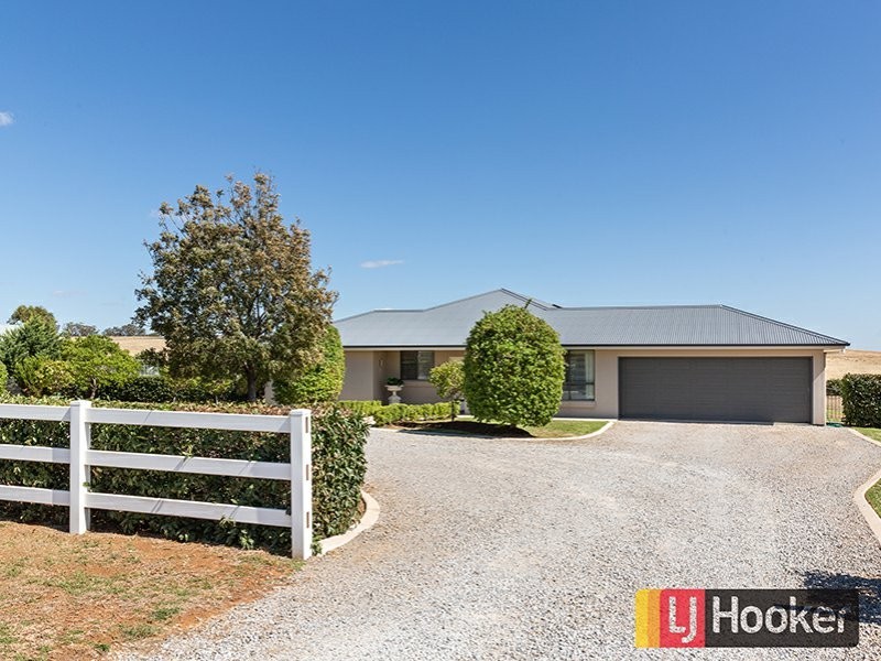 19 Sequoia, Moore Creek NSW 2340