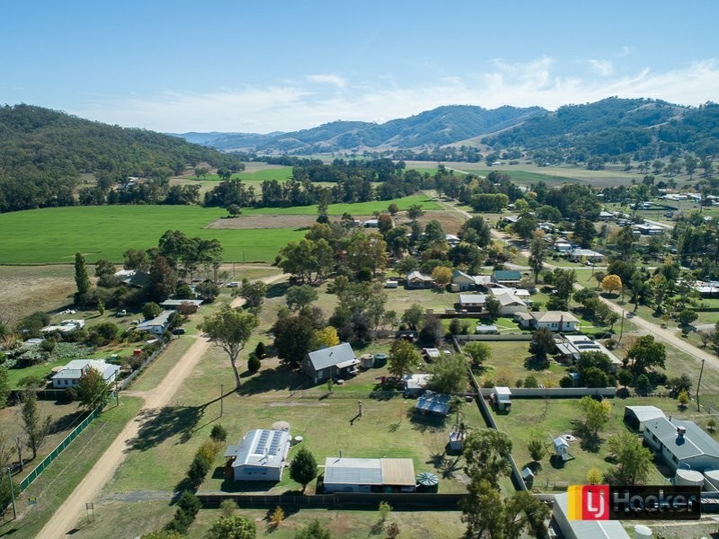 34-36 Canning Street, Woolomin NSW 2340