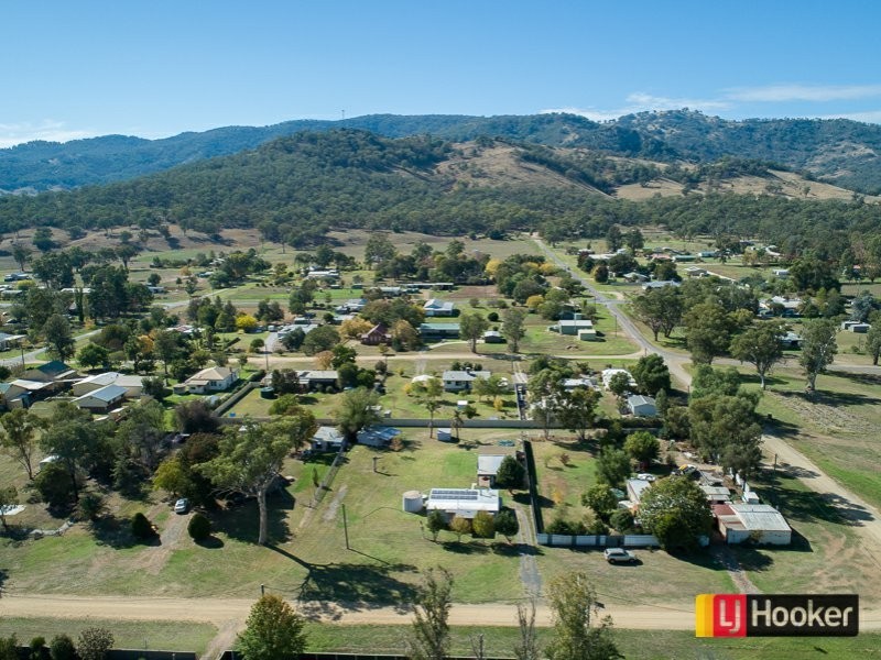 34-36 Canning Street, Woolomin NSW 2340