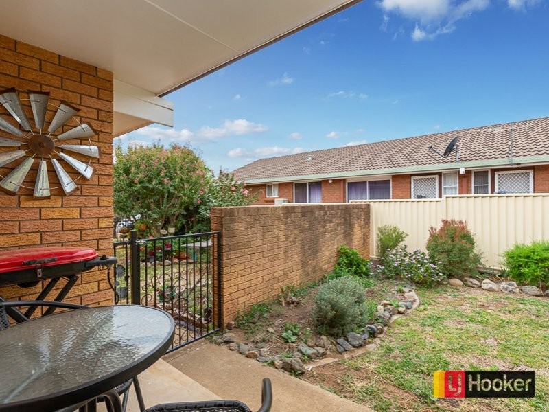 2/35 Susanne Street, South Tamworth NSW 2340
