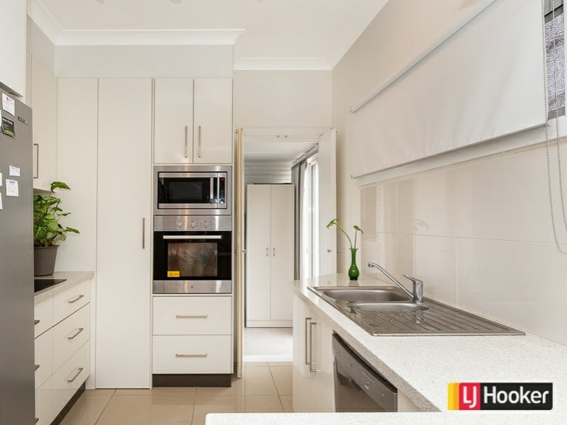 8 Jenkin Street, South Tamworth NSW 2340