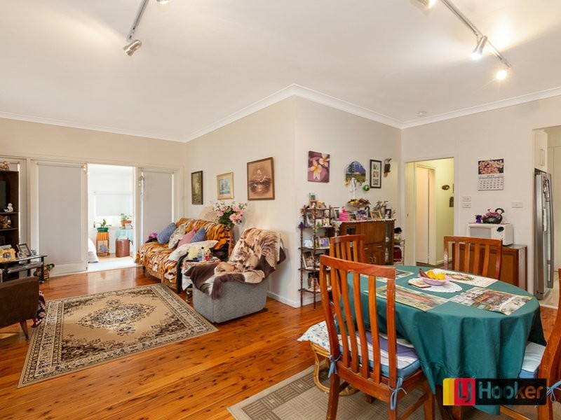 8 Jenkin Street, South Tamworth NSW 2340