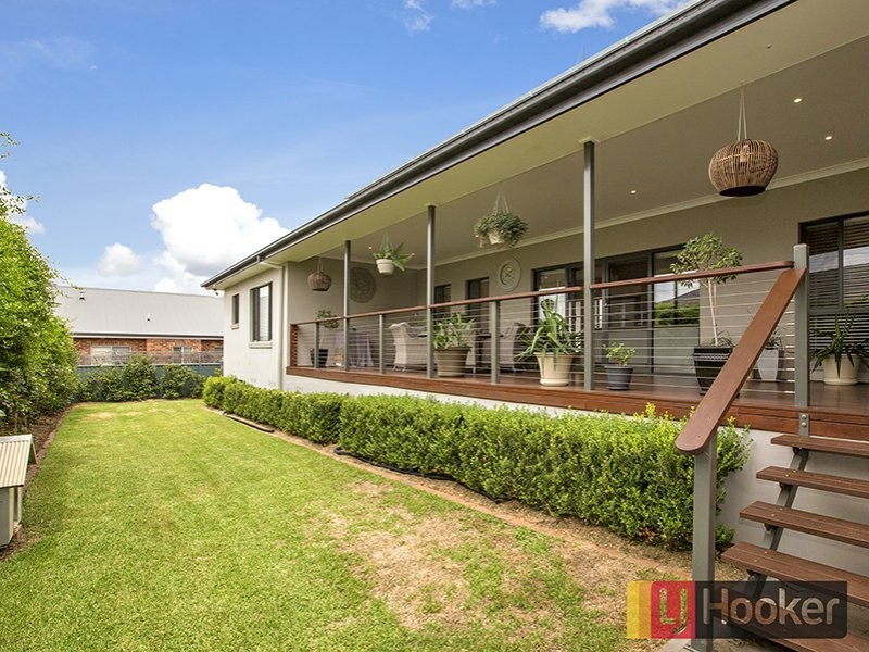 55 The Heights, Tamworth NSW 2340