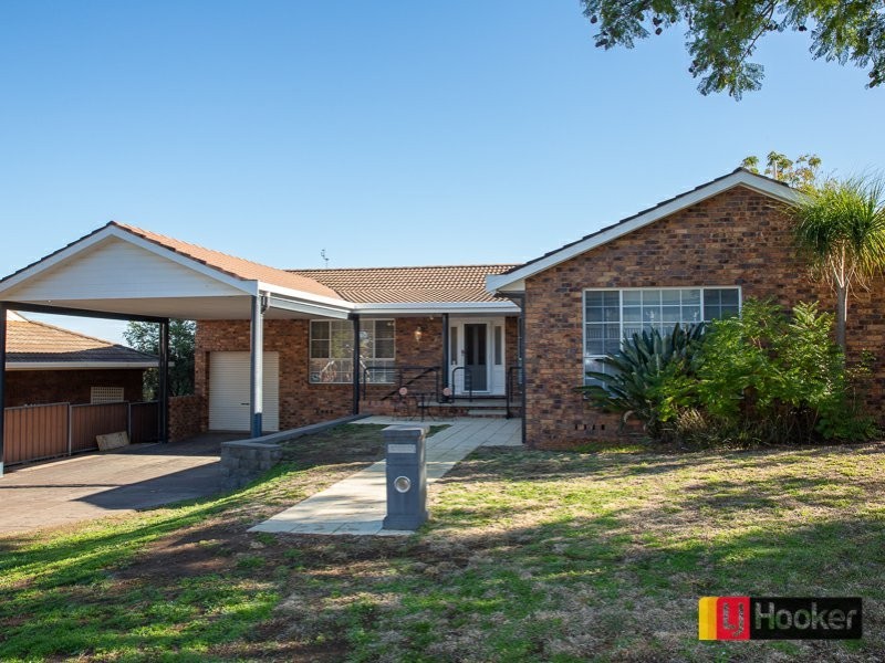 7 Jacaranda Place, Oxley Vale NSW 2340