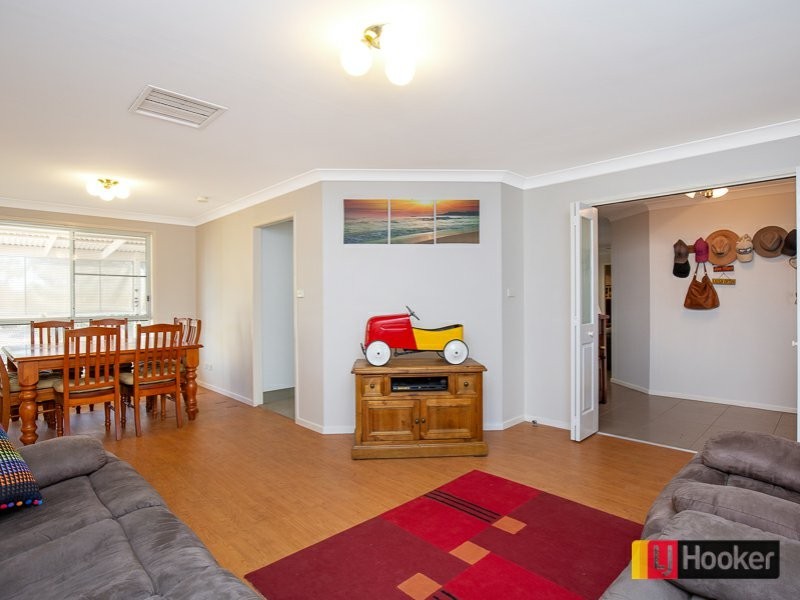 7 Jacaranda Place, Oxley Vale NSW 2340