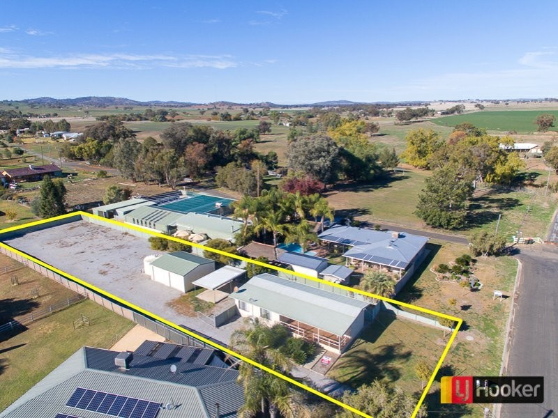 5 Veness Street, Manilla NSW 2346