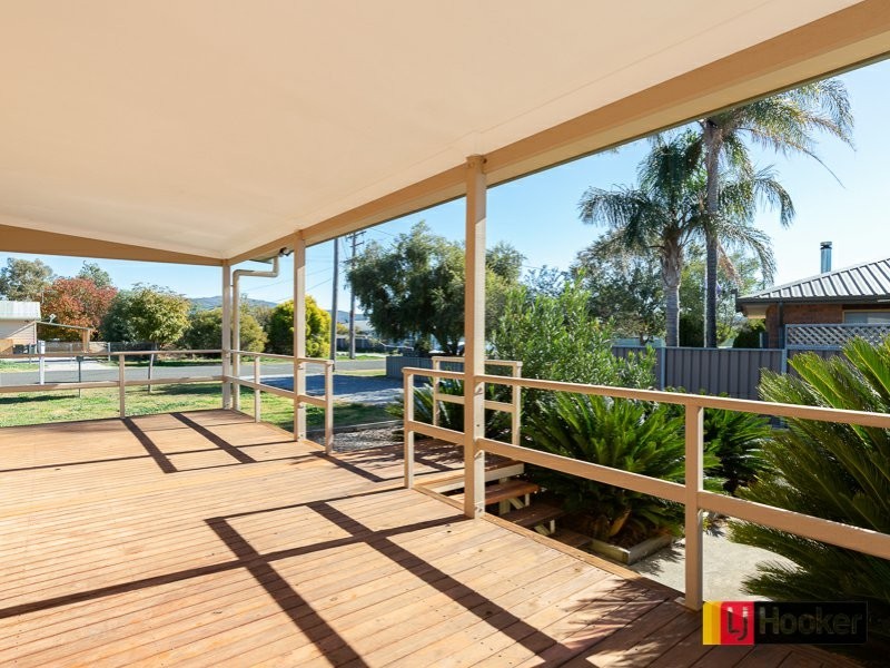 5 Veness Street, Manilla NSW 2346