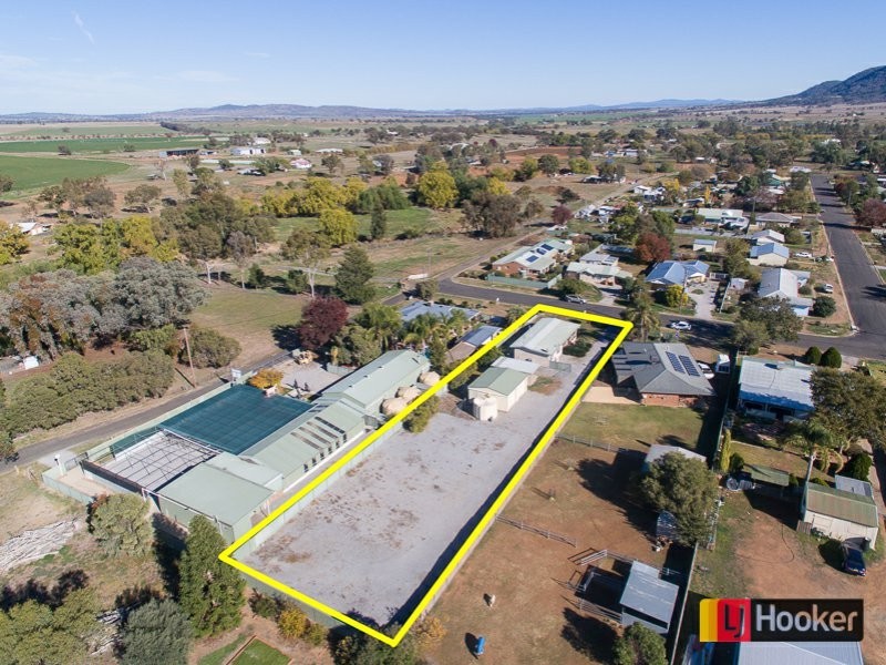5 Veness Street, Manilla NSW 2346