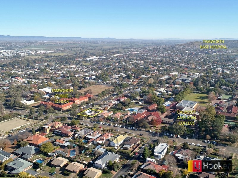 128 Brisbane Street, Tamworth NSW 2340