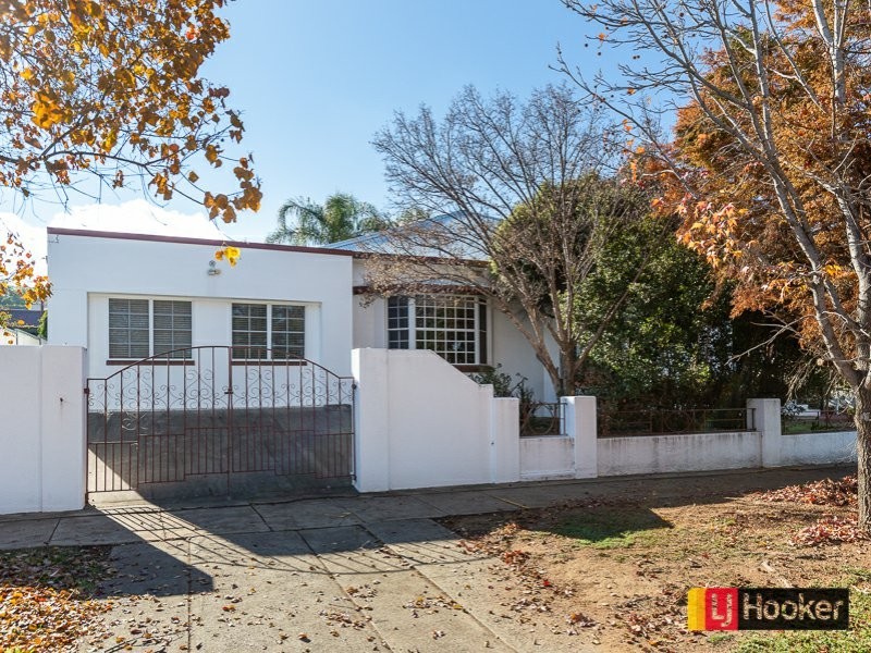 128 Brisbane Street, Tamworth NSW 2340