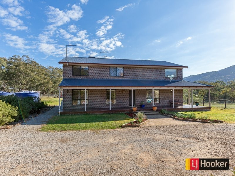 152 Elizabeth Drive, Tamworth NSW 2340