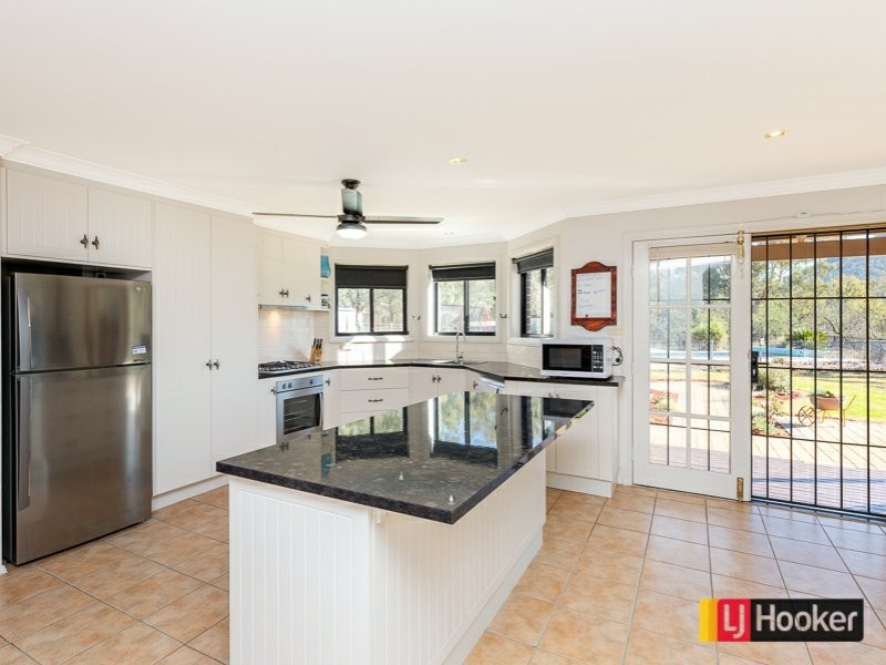 152 Elizabeth Drive, Tamworth NSW 2340