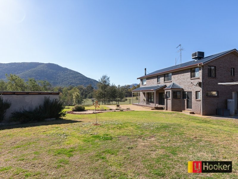 152 Elizabeth Drive, Tamworth NSW 2340