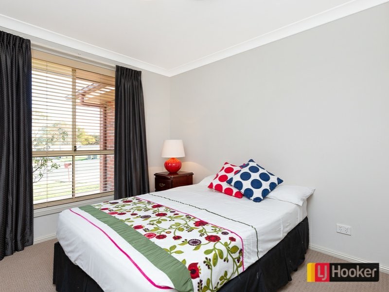 15 Wagonia Drive, Kootingal NSW 2352