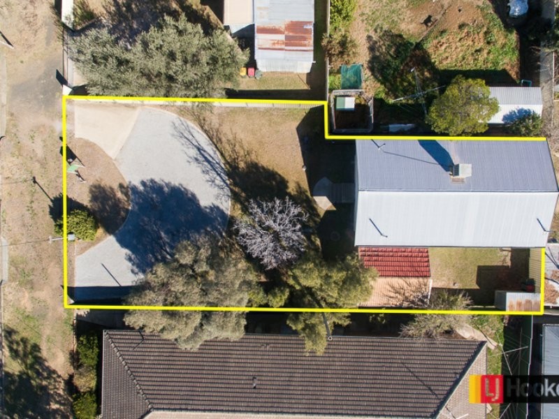 9 Gipps Street, Tamworth NSW 2340