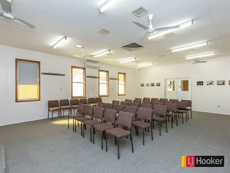 9 Gipps Street, Tamworth NSW 2340