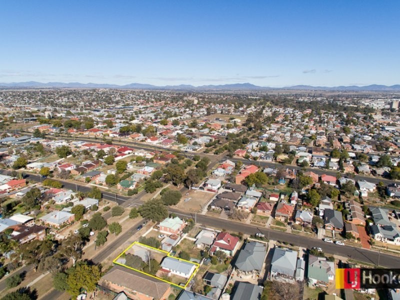 9 Gipps Street, Tamworth NSW 2340