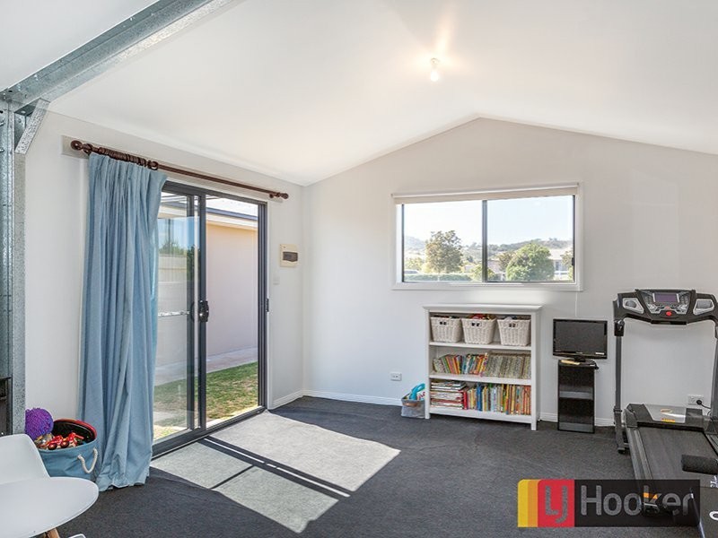 19 Sequoia Drive, Tamworth NSW 2340