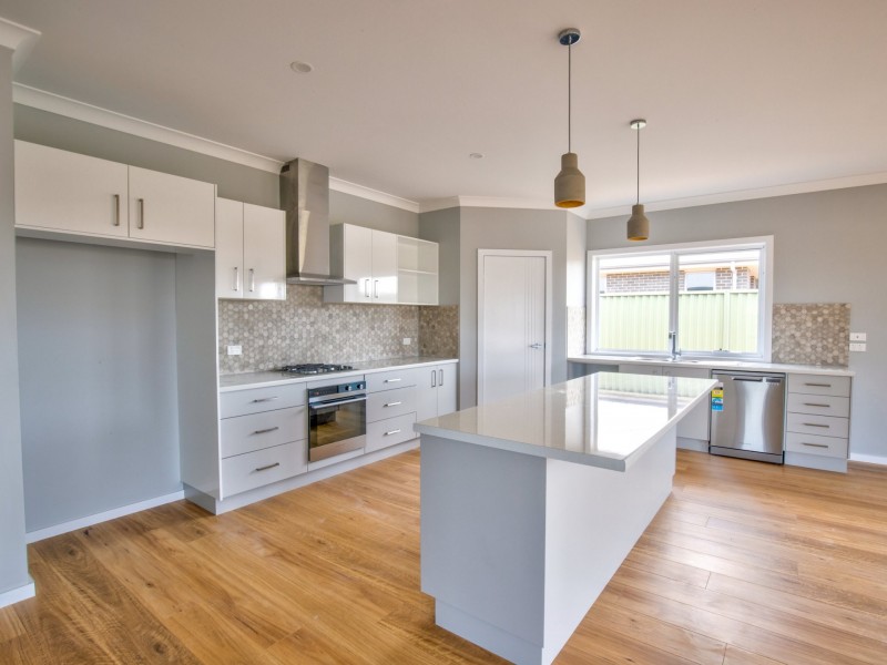 37 Springfield Street, Oberon NSW 2787