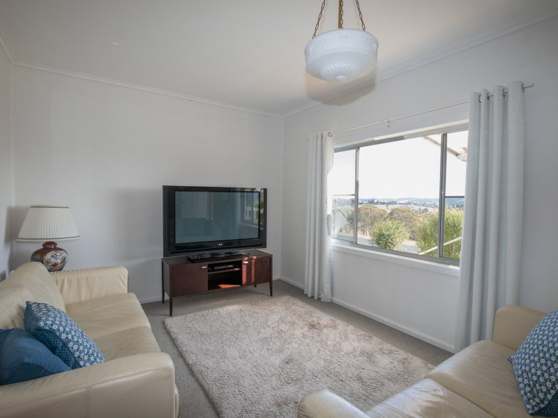 4 Buckley Crescent, Oberon NSW 2787