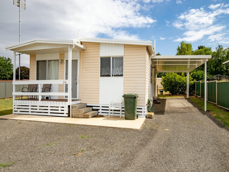 24 Duckmaloi Road, Oberon NSW 2787