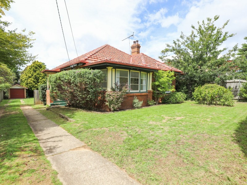48 Darley Street, Katoomba NSW 2780