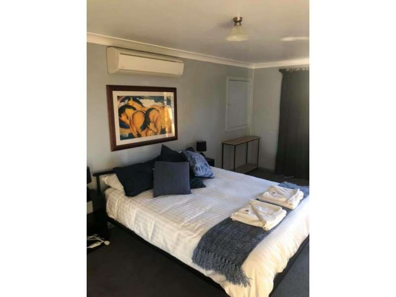 24 Hawkes Drive, Oberon NSW 2787