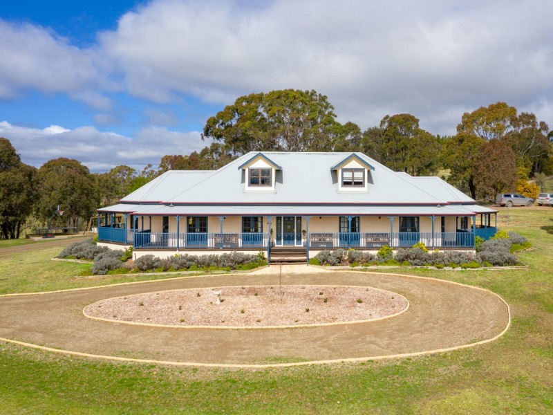 713 Nunans Hill Road, Hazelgrove, Oberon NSW 2787