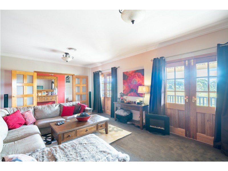 713 Nunans Hill Road, Hazelgrove, Oberon NSW 2787