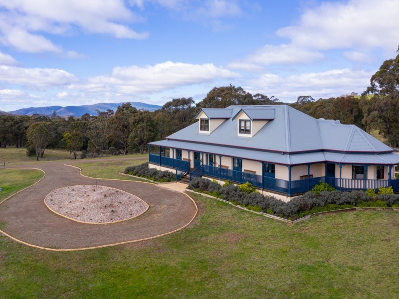 713 Nunans Hill Road, Hazelgrove, Oberon NSW 2787