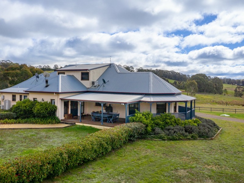 713 Nunans Hill Road, Hazelgrove, Oberon NSW 2787