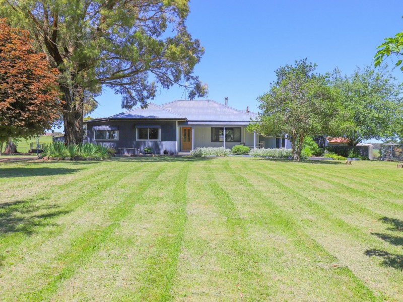 36 Meadows Road Hazelgrove, Oberon NSW 2787