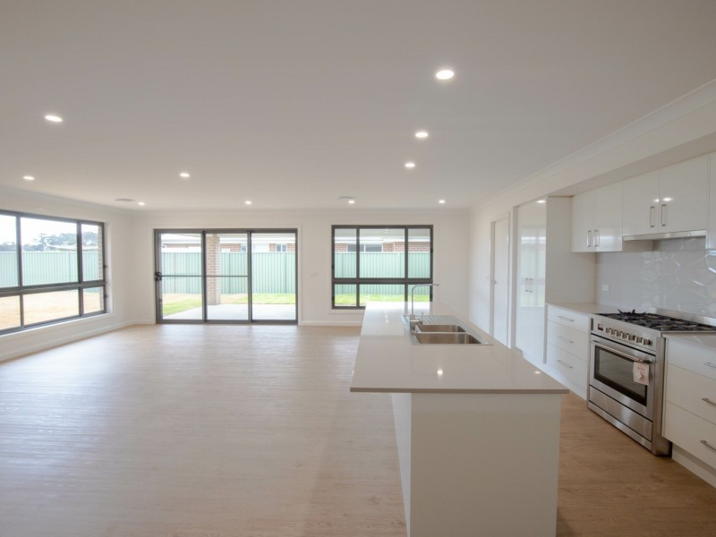 23 Springfield Street, Oberon NSW 2787