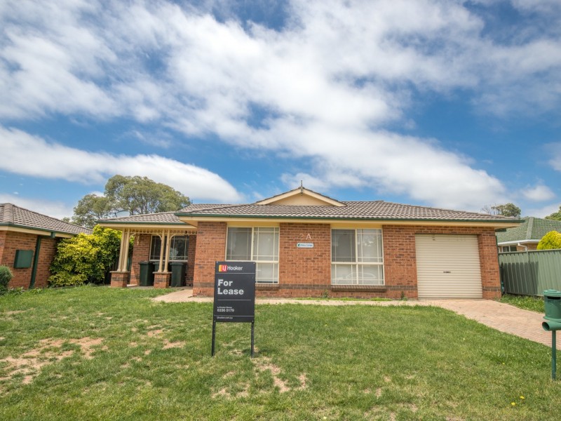 2A Carrington Avenue, Oberon NSW 2787